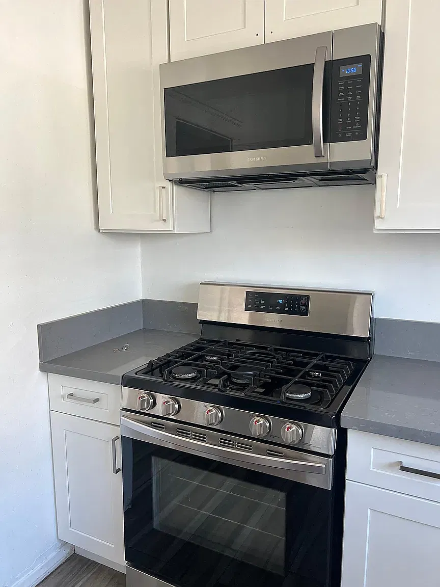 2 bed, 1500 sqft, $2,599 — Photo 3