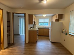 3036 4th Ave W APT 1, Seattle, WA 98119
