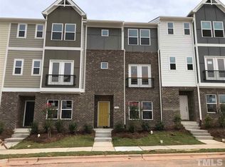 1046 Salt Glaze Ln, Cary, NC 27519