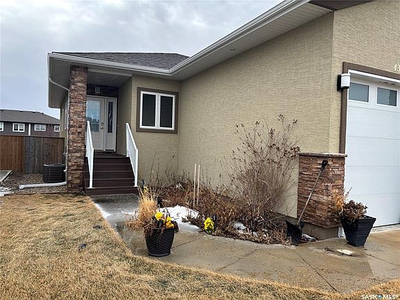 2nd image of 436 Ridgedale STREET