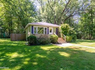 16212 Krob Rd, Union Pier, MI 49129