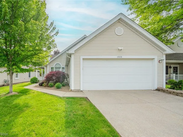 19374 Lauren Way, Strongsville, OH 44149