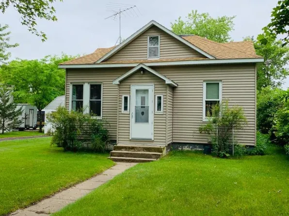 529 1st St S, Long Prairie, MN 56347