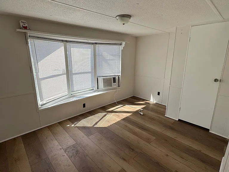 3219 Slash Pine Rd #8 — Photo 6