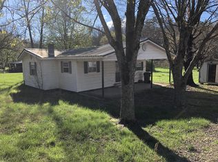 1454 Wears Valley Rd, Pigeon Forge, TN 37863