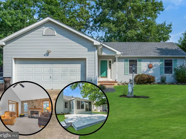 106 Outboard Ave, Manahawkin, NJ 08050