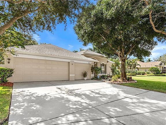 3rd image of 4933 W Breeze Cir