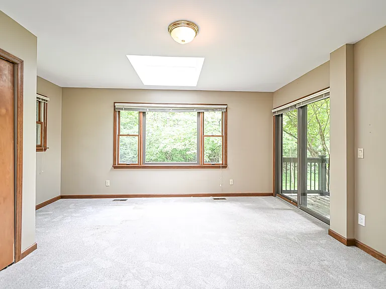 5959 Shallow Creek Dr — Photo 24