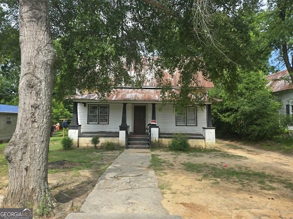 2nd image of 269 N Dooley St