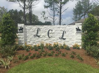 137 Brandywine Rd, Freeport, FL 32439