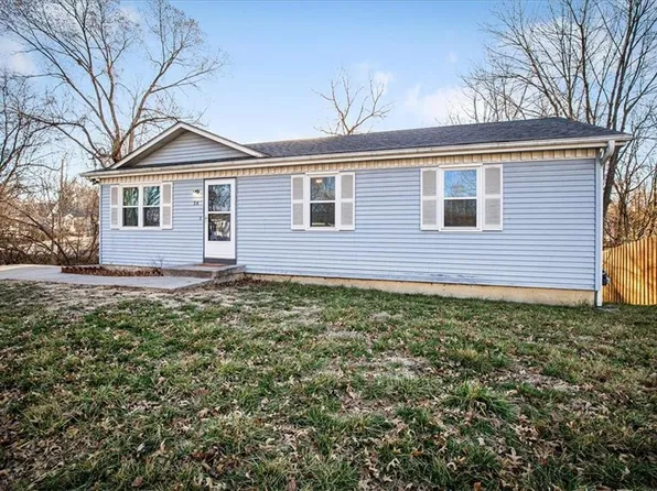 28 Brooks Ct, Liberty, MO 64068