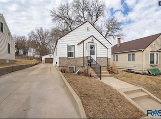 717 S Hawthorne Ave, Sioux Falls, SD 57104