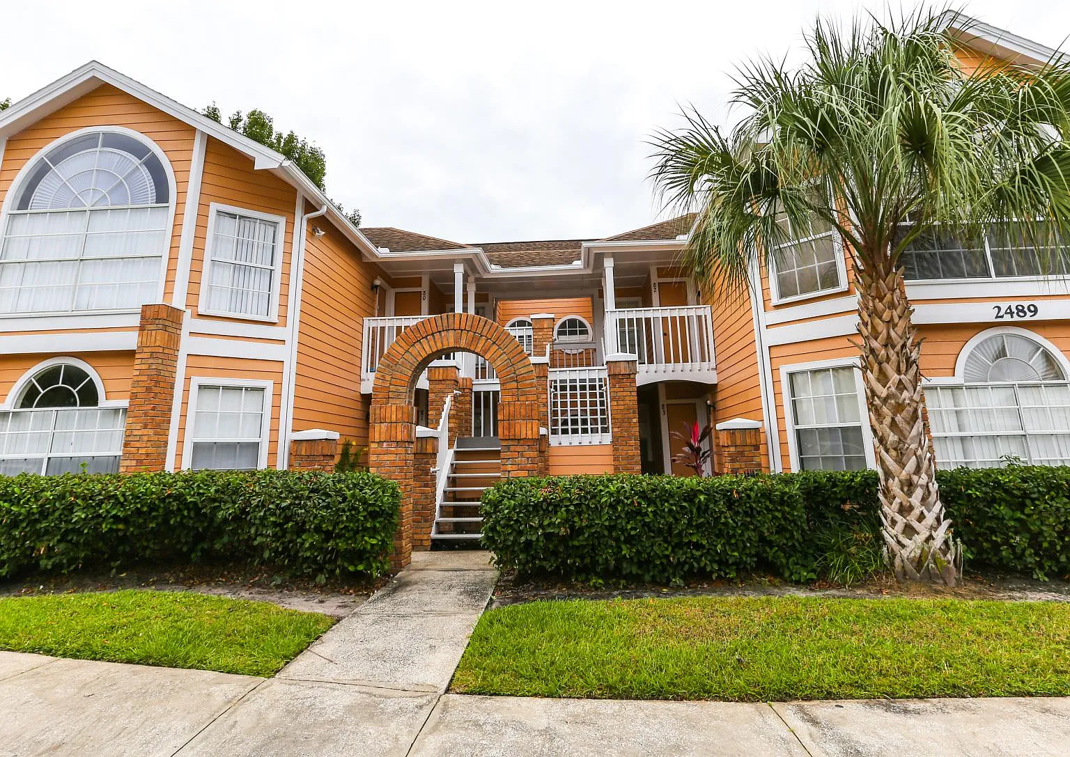 2489 Sweetwater Club Cir — Photo 1