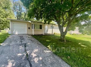 1380 Carmona Dr, Florissant, MO 63033