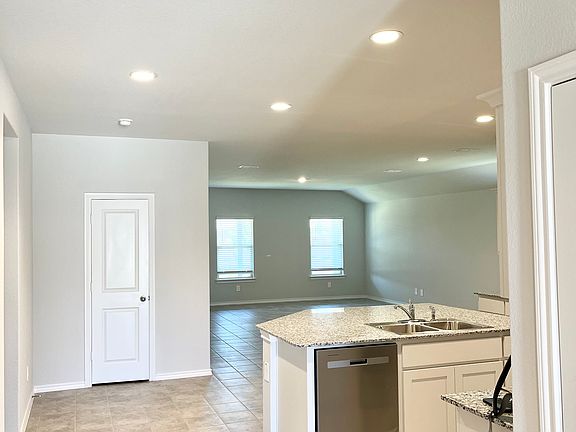 3rd image of 8836 Doverglen Dr