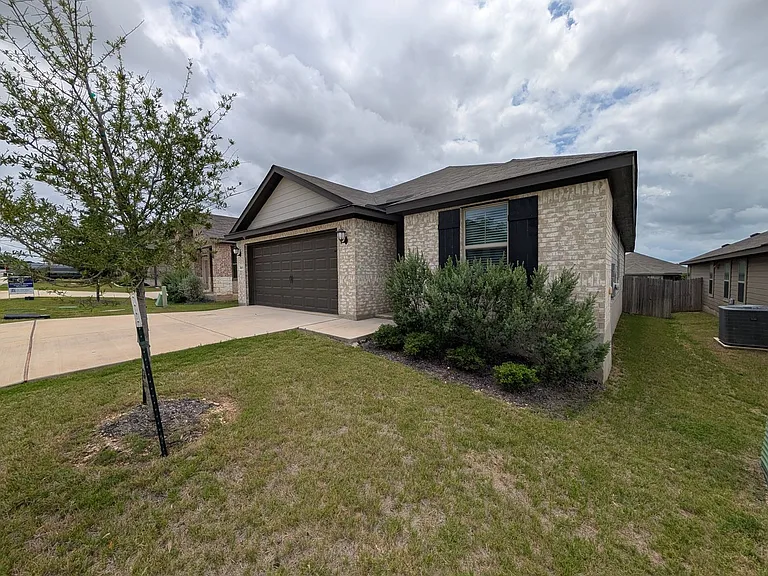 3069 Charyn Way — Photo 2