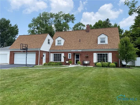 2560 Bittersweet Dr, Toledo, OH 43614
