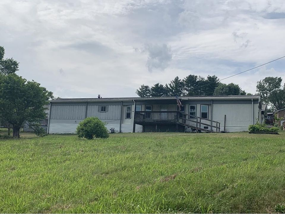 1st image of 111 Dogwood Dr