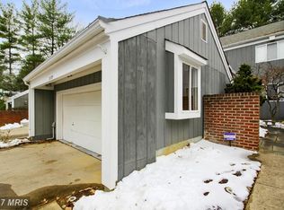 20729 Highland Hall Dr, Montgomery Village, MD 20886