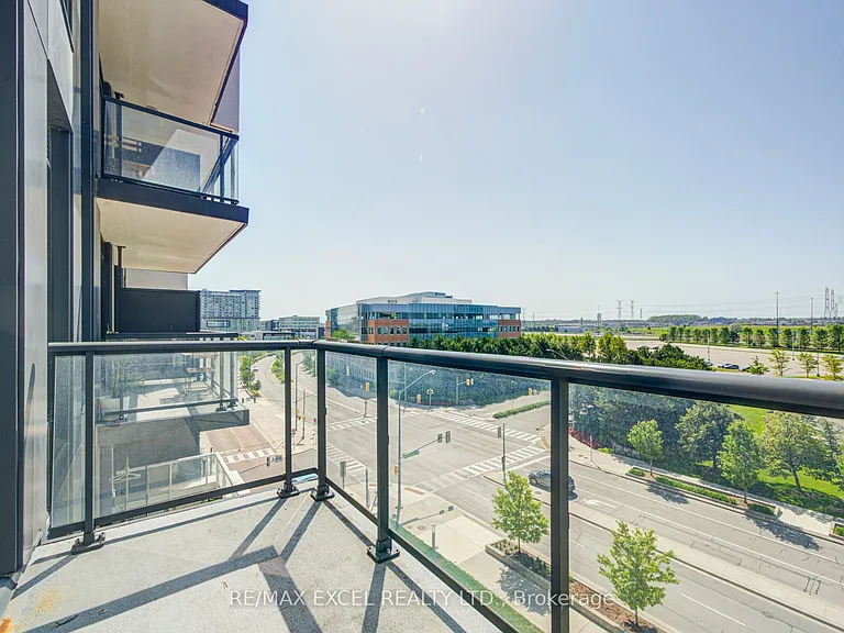 8 Rouge Valley Dr W #609B — Photo 34