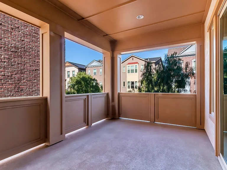 1433 Freeman Ln — Photo 14