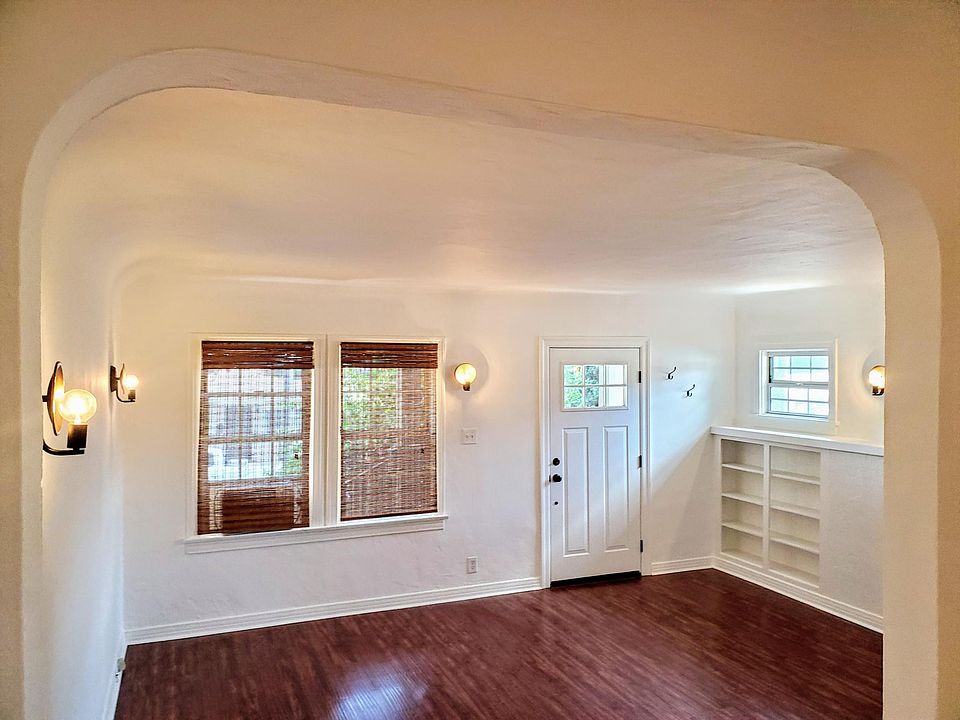 1st image of 3409 Chadwick Dr