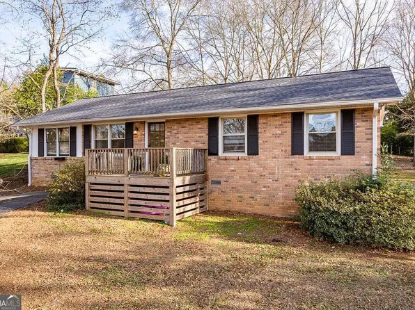 1140 Tuxedo Ln, Watkinsville, GA 30677