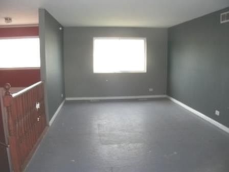 4th image of 2223 Wallace Ave
