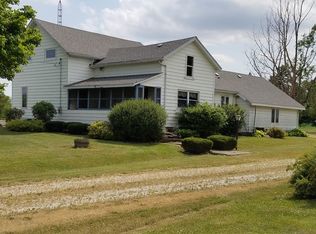 8800 N 11000e Rd, Grant Park, IL 60940