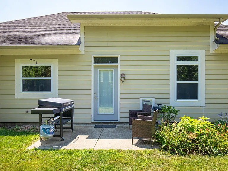 38 Golden Tree Ln — Photo 24