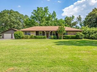 308 Ponderosa Dr, Onalaska, TX 77360