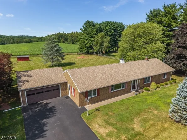 120 Allerton Rd, Clinton Twp., NJ 08801