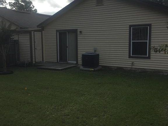 3rd image of 10135 Geni Hill Cir S