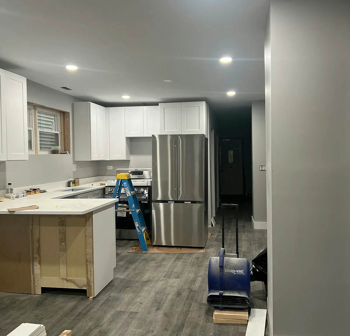 1742 North Saint Louis Avenue, Unit 1 — Photo 1