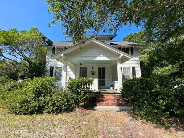 159 W Pine Street, Varnville, SC 29944
