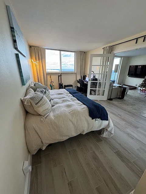 1 bed, 785 sqft, $3,500 — Photo 3