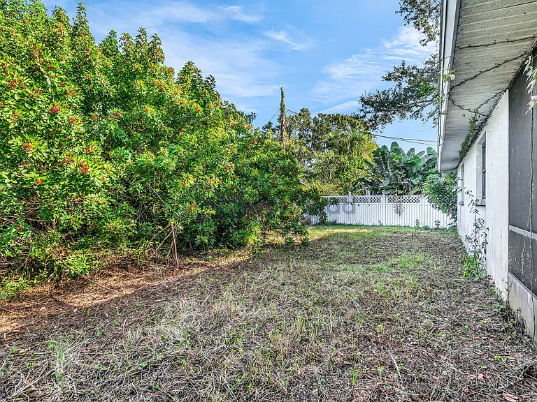 503 Bradenton Rd — Photo 30