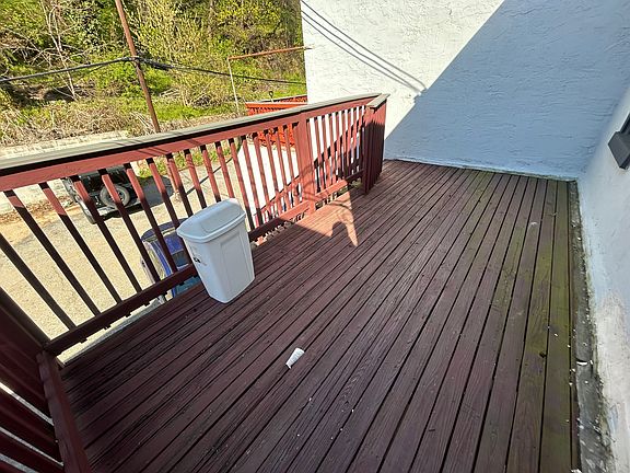 3rd image of 4147 Ridge Ave #2F