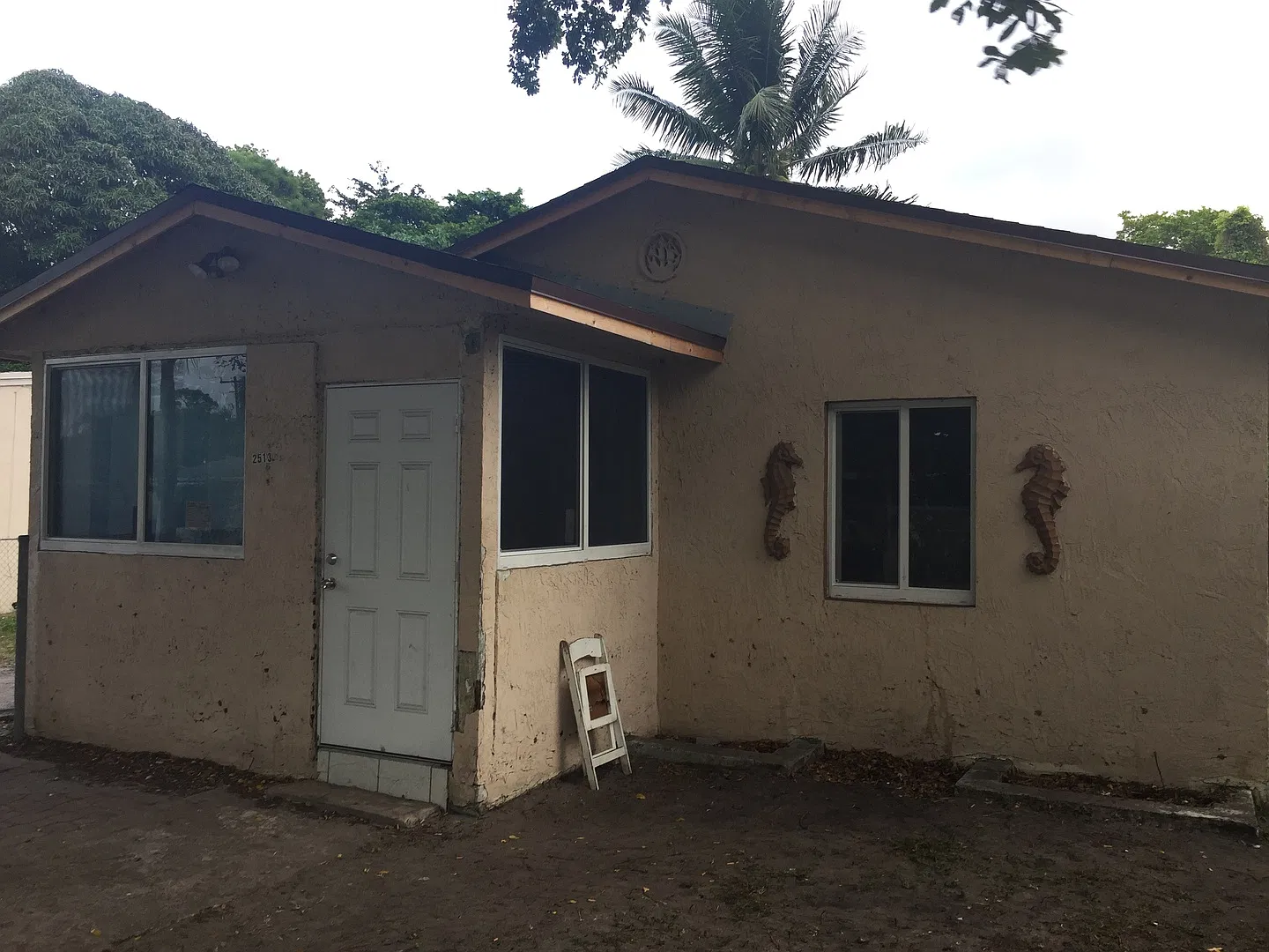2-1 Fully Remodel House With New Impact Windows — Photo 2