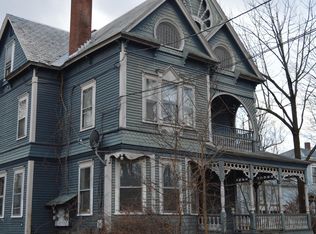 18 Prospect St #3, Brattleboro, VT 05301