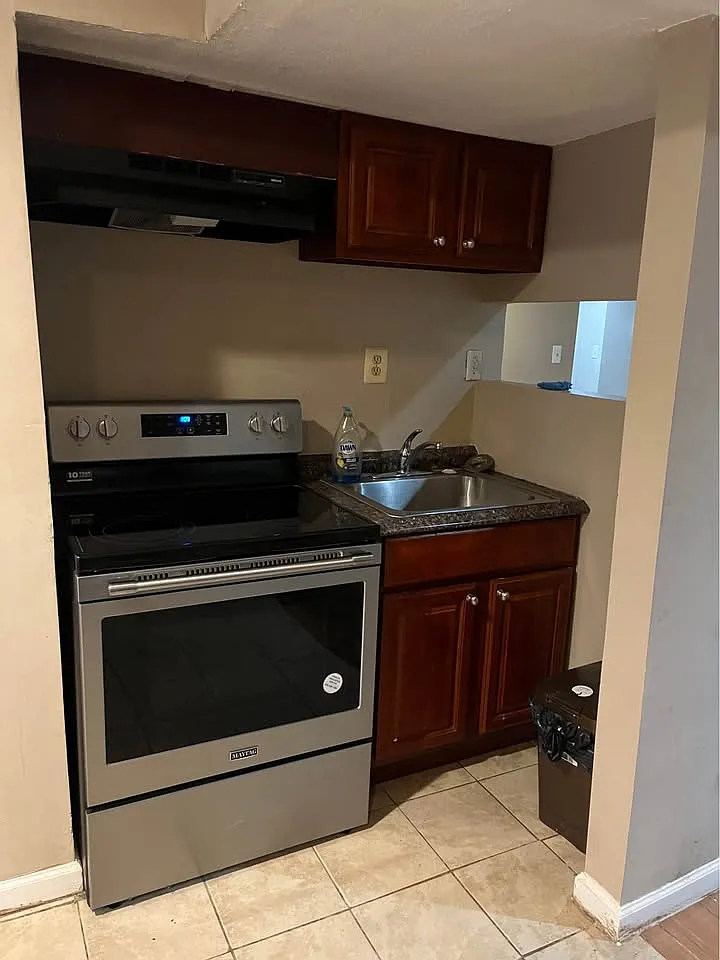 2 bed, 2188 sqft, $850 — Photo 1