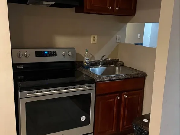 1305 Kingsbury Dr, Bowie, MD 20721