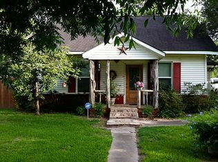 516 N Shirley St, Alvin, TX 77511