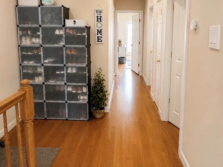 84 Thorne St #2 — Photo 5