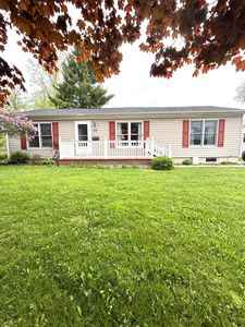 22 Beechwood Dr, Rouses Pt, NY, 12979