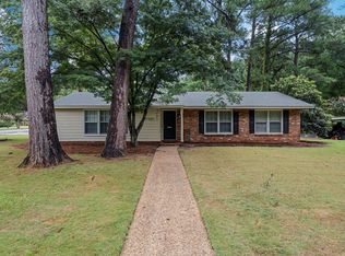 2722 E Lindsay Dr, Columbus, GA 31907