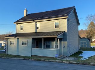 701 Sandusky St, Gallitzin, PA 16641