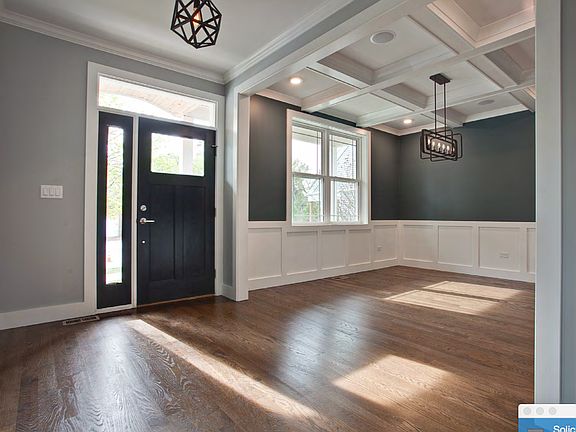 3rd image of 120 N Ashland Ave
