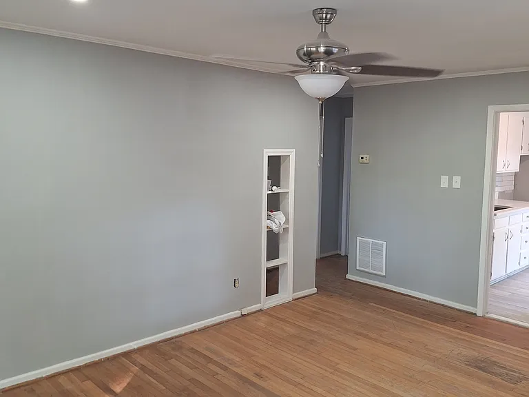 1916 Manteo Ct — Photo 9