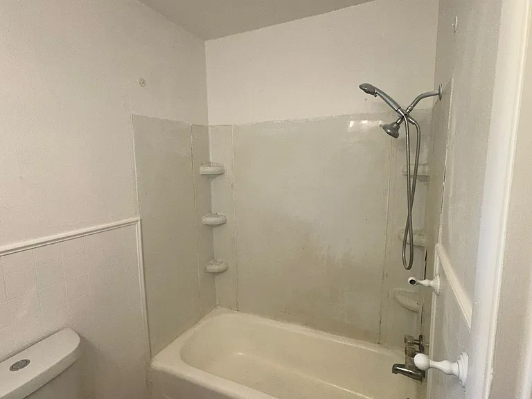 402 N Jefferson St — Photo 4